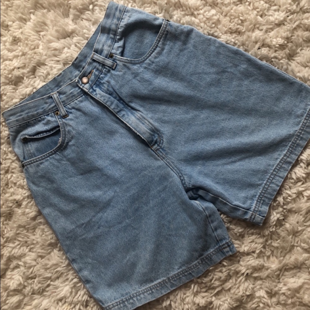 I.v.y high waisted vintage style shorts